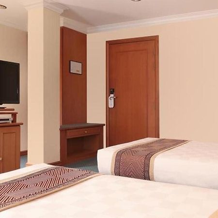 Hotel Sentosa Kuala Belait Eksteriør billede